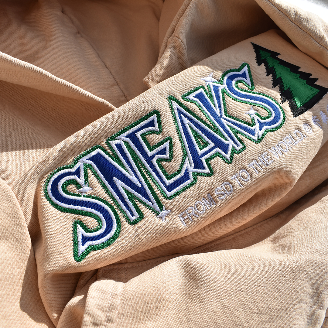 minny hoodie, se beige